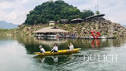 du thuyen chong chong kham pha long ho quynh nhai