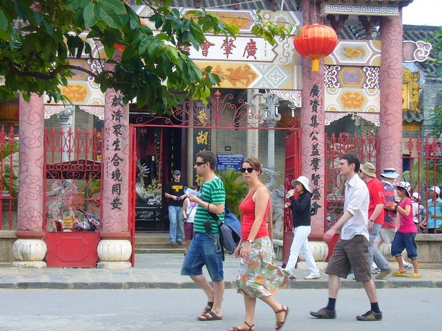 Thử nghiệm vé tham quan khu phố cổ Hội An bằng số hóa thu nghiem ve tham quan khu pho co hoi an bang so hoa