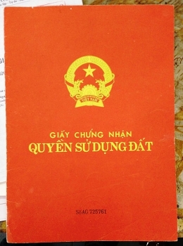 Sổ đỏ đang thế chấp tại ngân hàng có được hỗ trợ tái định cư không?