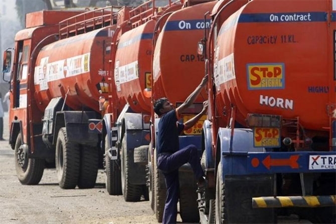 Thị trường dầu giao tháng 12 sẽ được cải thiện Thị trường dầu giao tháng 12 sẽ được cải thiện