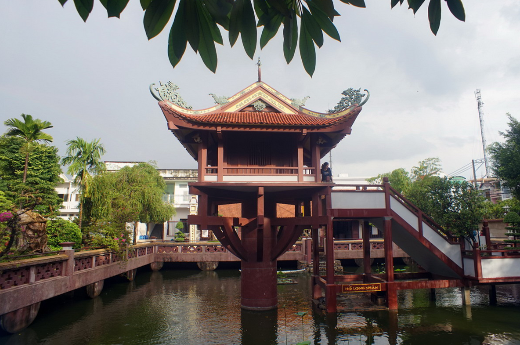 Nam Thiên Nhất Trụ - Ngôi chùa Một Cột nổi tiếng trời Nam Nam Thiên Nhất Trụ - Ngôi chùa Một Cột nổi tiếng trời Nam
