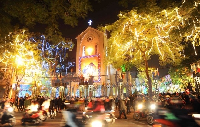 Những địa điểm đi chơi Noel cực 'hot' giới trẻ Hà Thành sẽ mê tít