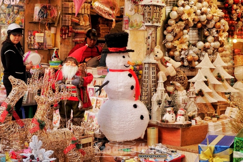 Những địa điểm đi chơi Noel cực 'hot' giới trẻ Hà Thành sẽ mê tít