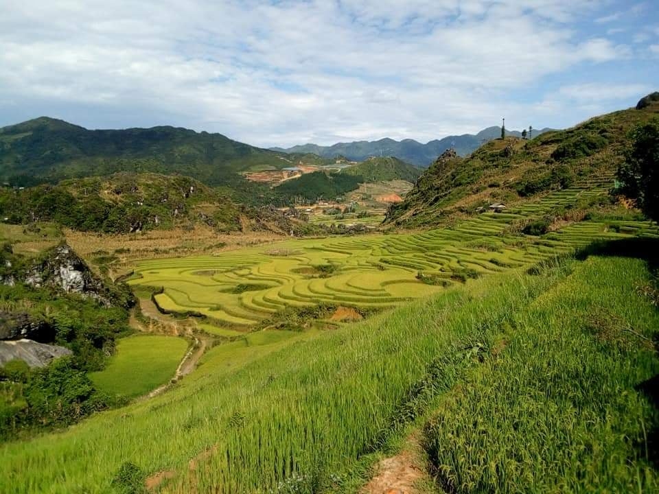 Khám phá bản Tả Phìn