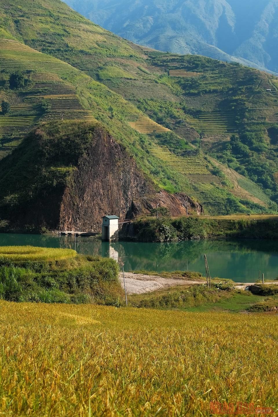 Tà Chì Nhù, cung đường chinh phục nóc nhà Yên Bái Tà Chì Nhù, cung đường chinh phục nóc nhà Yên Bái