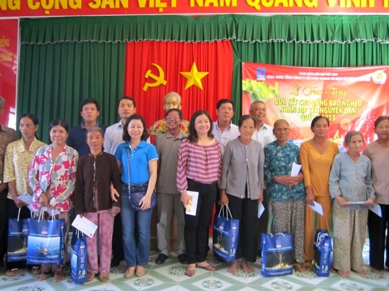 https://cdn.petrotimes.vn/stores/news_dataimages/dothuytrang/012013/30/01/IMG_1341.jpg