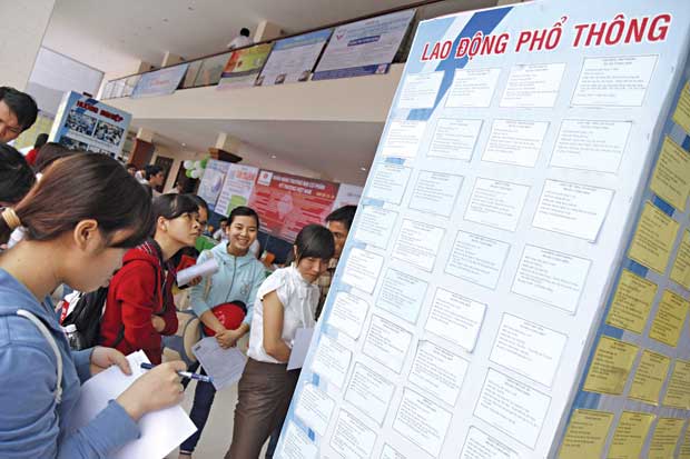 https://cdn.petrotimes.vn/stores/news_dataimages/dothuytrang/102013/21/21/IMG_1777.jpg