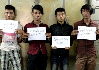 https://cdn.petrotimes.vn/stores/news_dataimages/dothuytrang/122012/16/23/IMG_1666.jpg