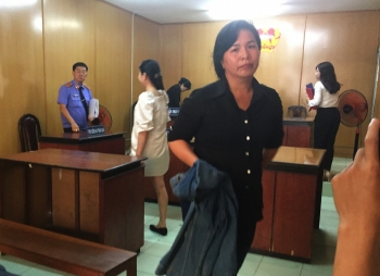 Cán bộ phường "bỏ túi" hàng trăm triệu đồng