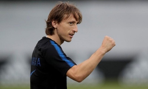 Modric và Varane trước cơ hội giành cú đúp lịch sử