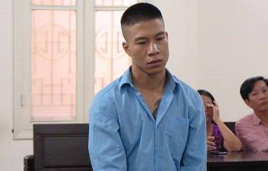 Lĩnh 3 năm tù vì khống chế nữ điều dưỡng, giải cứu bạn tâm thần