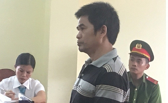 an chung than cho doi tuong sat hai em gai nguoi tinh