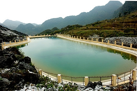 ha giang 4 nguoi duoi nuoc thuong tam tai ho du tru nuoc ngot
