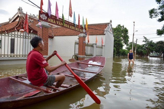 ung pho sieu bao mangkhut ha noi chu dong so tan dan vung ven song bui