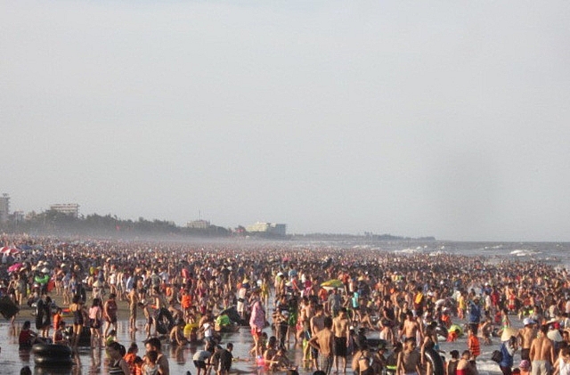thanh hoa hon 1300 ti dong xay dung quang truong bien
