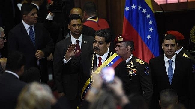 an ninh tu nhan nga dang bao ve tong thong venezuela
