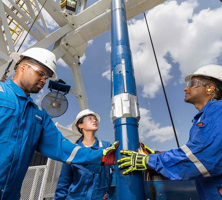 Schlumberger tiếp tục lỗ nhưng đã thấy ánh sáng cuối đường hầm Schlumberger tiếp tục lỗ nhưng đã thấy ánh sáng cuối đường hầm