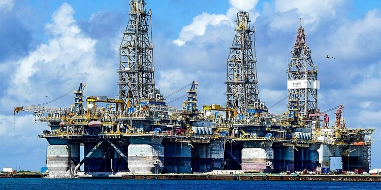Những diễn biến về số lượng giàn khoan dầu khí ở Mỹ trong năm 2021