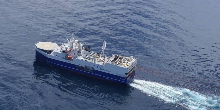 Nam Phi tái cho phép Shell thăm dò địa chấn Nam Phi tái cho phép Shell thăm dò địa chấn