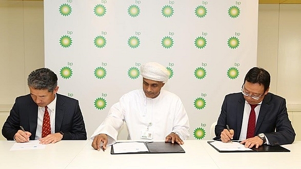 BP đạt thỏa thuận vận hành dự án năng lượng tái tạo và hydro xanh ở Oman