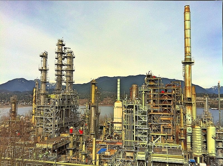 BP và Shell đình chỉ nhà máy lọc dầu lớn nhất Nam Phi