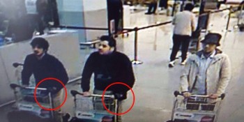 Xác định 3 kẻ tình nghi đánh bom sân bay Brussels, IS nhận trách nhiệm