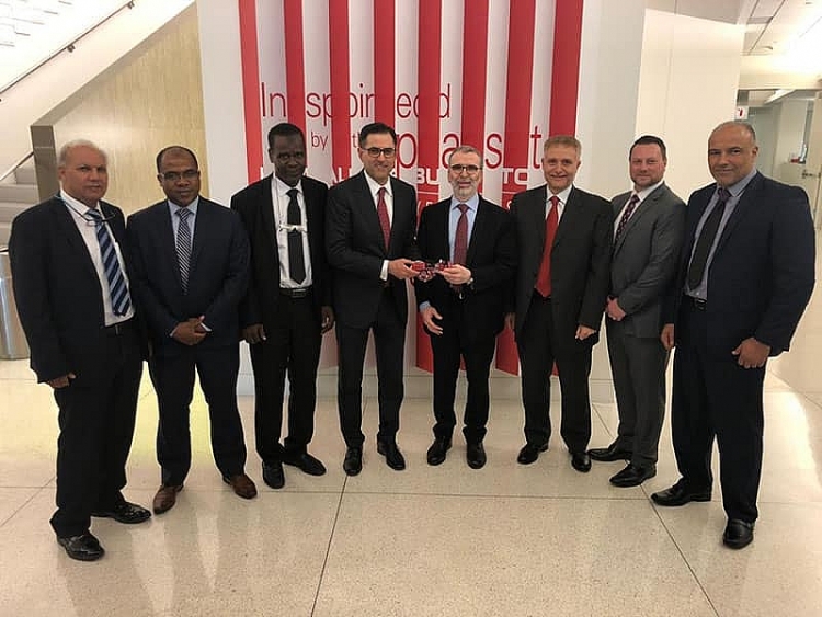 Halliburton muốn tăng cường sự hiện diện ở Libya Halliburton muốn tăng cường sự hiện diện ở Libya