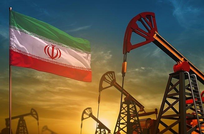 Mỹ tung thêm cú đánh vào Iran my tung them cu danh vao iran
