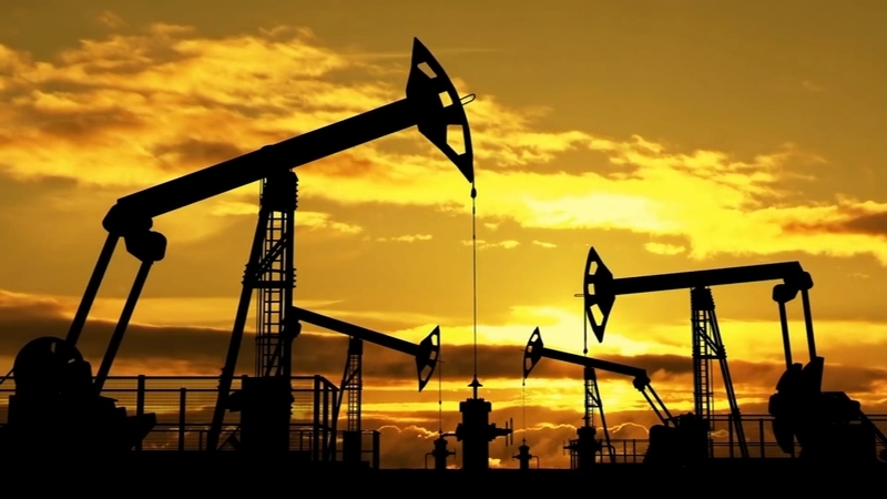 5942-6119329-042120-ewn-6am-jeh-tx-oil-prices-vid
