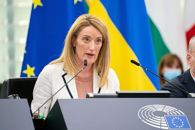 EU thông qua nghị quyết “cấm vận hoàn toàn và ngay lập tức” với năng lượng của Nga