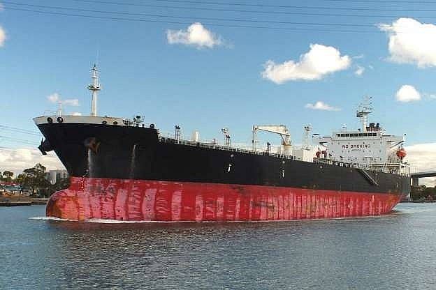 Châu Á đổ xô mua dầu của Iran trước khi lệnh cấm của Mỹ có hiệu lực chau a do xo mua dau cua iran truoc khi lenh cam cua my co hieu luc