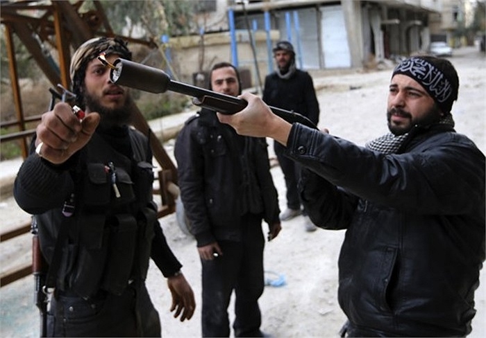 Kéo thả ảnh vào nội dung biên tập