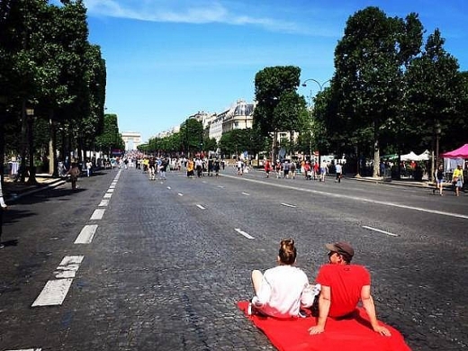 paris se sach bong xe hoi vao ngay 1102017