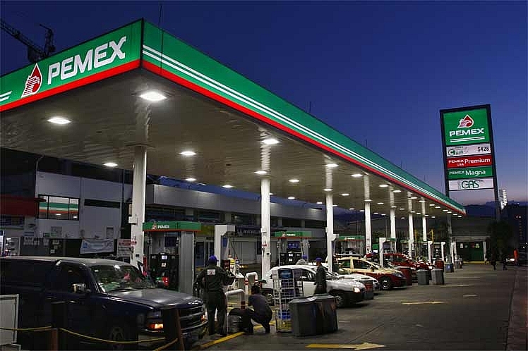 fitch ha diem tin nhiem cua pemex