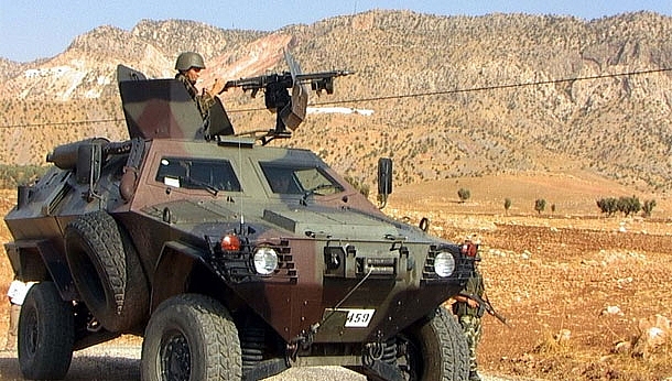 tunisia bac tin don chien tranh o bien gioi libya
