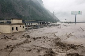 Trung Quốc: Lở đất chôn vùi 40 người