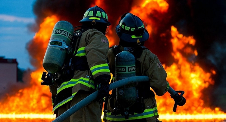 hoa hoan lon tai mot khu lien hop khi dot o algeria