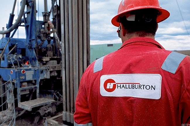 Tập đoàn dịch vụ dầu khí Halliburton mất gần một nửa doanh thu do sụt giảm hoạt động tap doan dich vu dau khi halliburton mat gan mot nua doanh thu do sut giam hoat dong