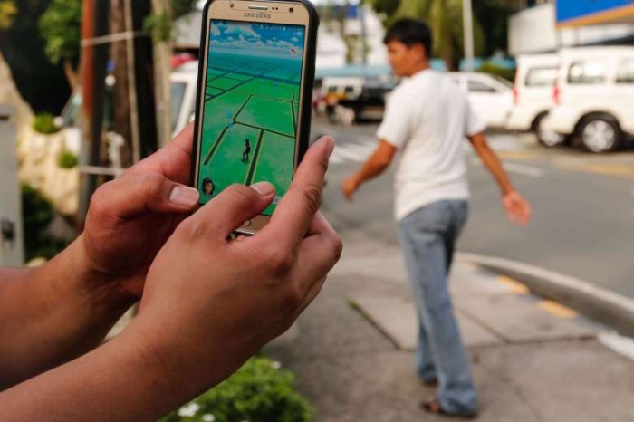 Chớ đi săn Pokemon một mình!