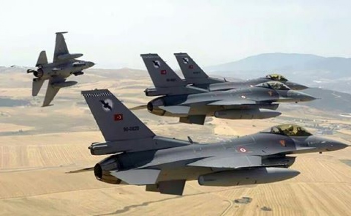 vi sao tho nhi ky bat ngo danh bom syria