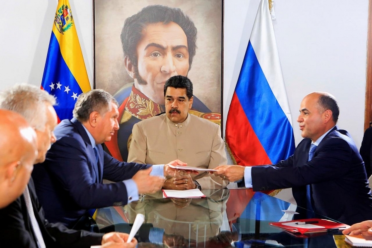 Rosneft được ưu đãi thuế để phát triển hai mỏ khí đốt ngoài khơi Venezuela rosneft duoc uu dai thue de phat trien hai mo khi dot ngoai khoi venezuela