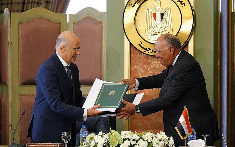 nguy co tai bung phat cang thang dau khi o dia trung hai