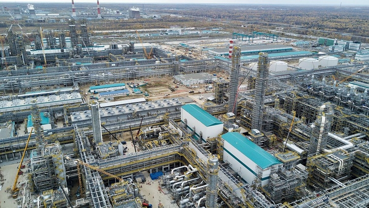 nga dong tho du an hoa dau khong lo gan trung quoc