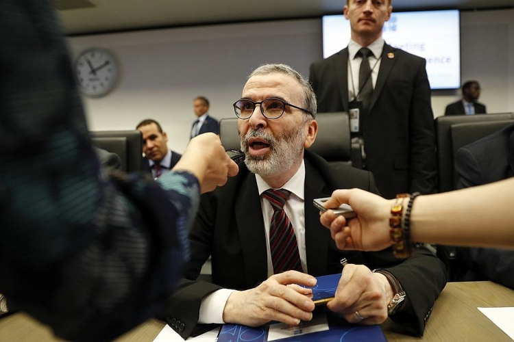 Xung đột bên trong giới lãnh đạo ngành dầu mỏ Libya Xung đột bên trong giới lãnh đạo ngành dầu mỏ Libya