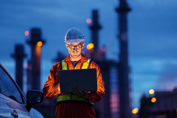 Tây Ban Nha tiết kiệm năng lượng triệt để Tây Ban Nha tiết kiệm năng lượng triệt để