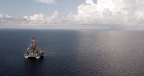 exxonmobil se ban toan bo tai san chuan bi roi khoi na uy