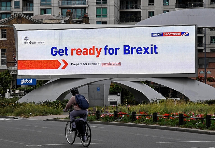 anh cong bo bao cao dang lo ngai danh gia rui ro brexit cung