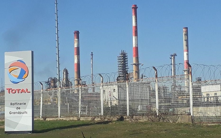 3755-total-grandpuits