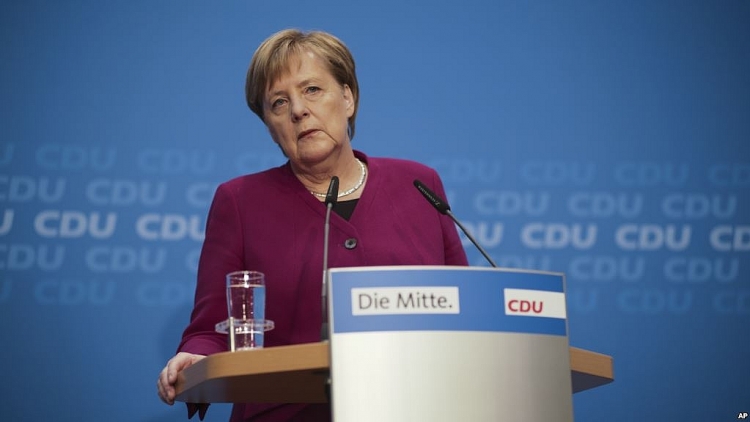 ba merkel co ha canh an toan