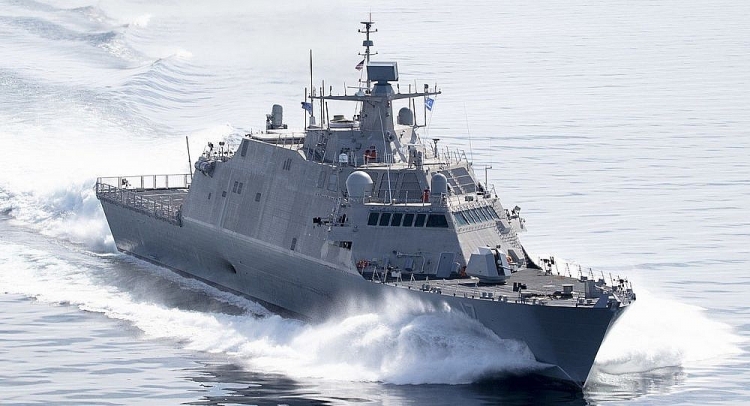 hai quan my dua tau chien moi uss indianapolis vao hoat dong